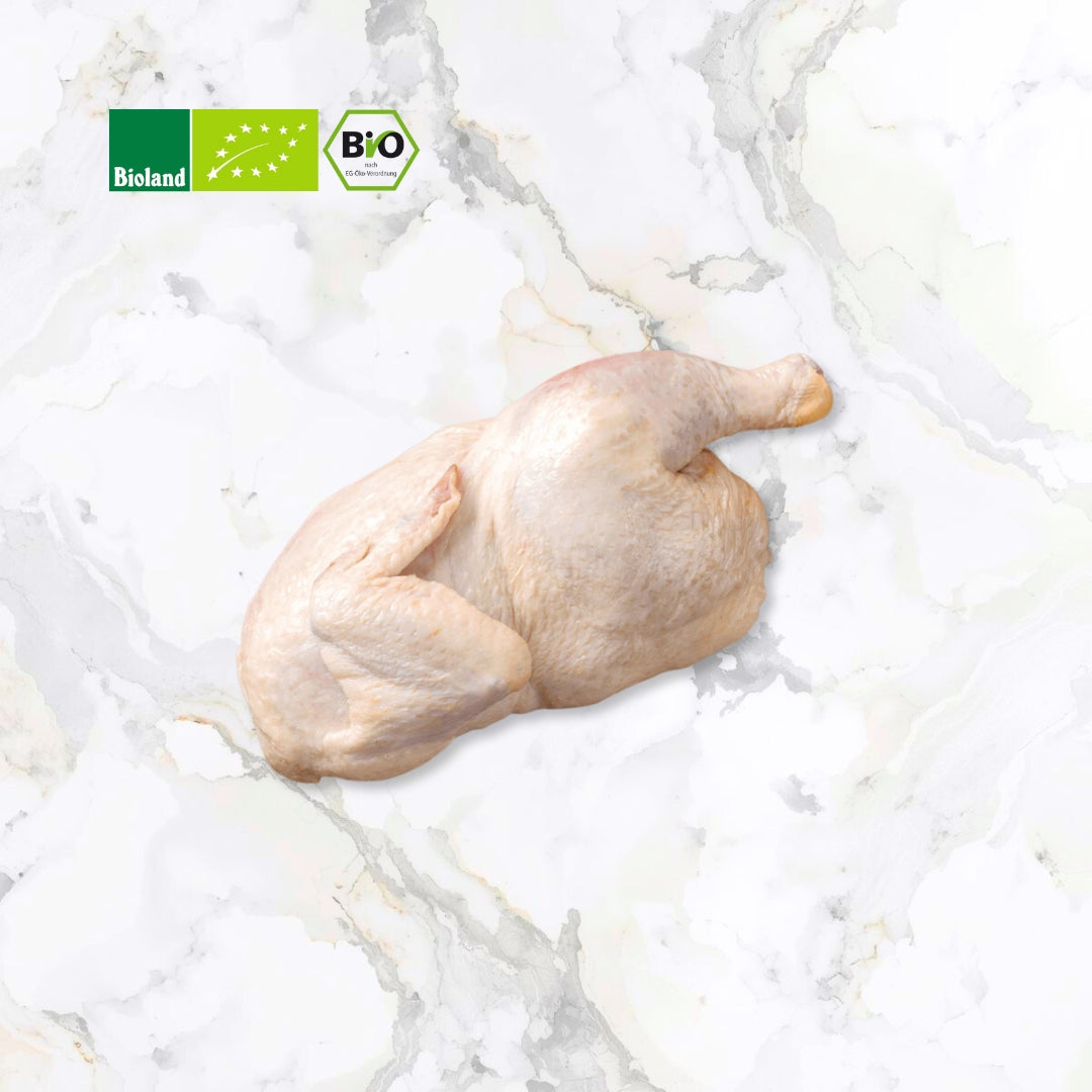 Bio Hähnchen halbiert